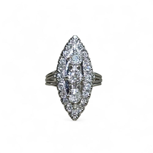 Bague 55 Marquise diamants en or blanc 58 Facettes 146