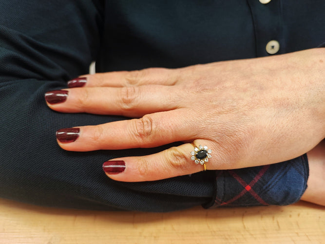 Bague 51 Bague marguerite or jaune saphir et diamant 58 Facettes Bag.marg.S-DV.38