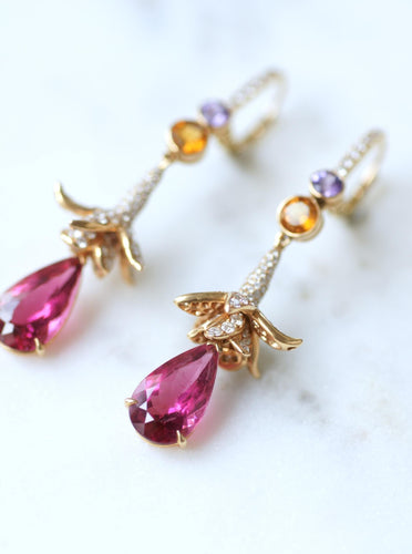 Lorenz Bäumer Boucles d'Oreilles Rubellite, Saphir, Héliodore et Diamant sur Or Jaune 58 Facettes
