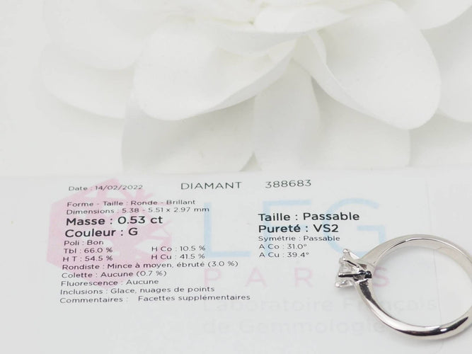 Bague 52 Bague solitaire en or blanc et diamant 0.53ct 58 Facettes 31903/31120