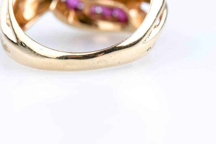 Bague 51 Bague en or jaune 18K rubis et diamants 58 Facettes BGRUDOC571-107