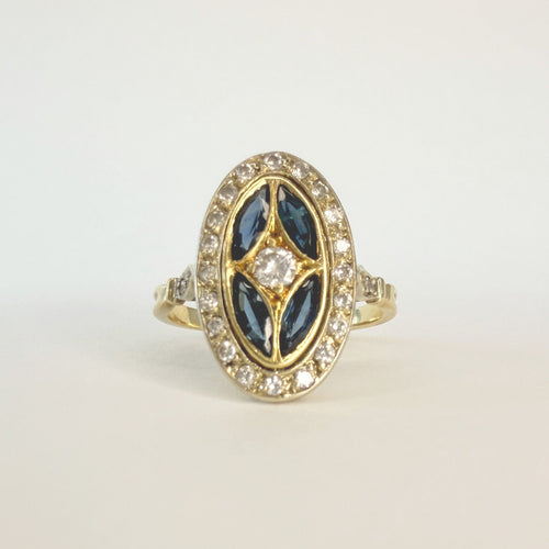 Bague 53 Bague Marquise or jaune et saphirs 58 Facettes