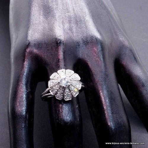 Bague 56 Bague marguerite diamants époque Art Déco 58 Facettes 4072