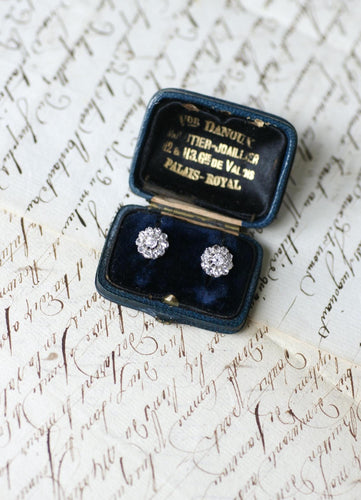 Boucles d'oreilles Boucles d'oreilles Marguerite or rose, diamants 58 Facettes