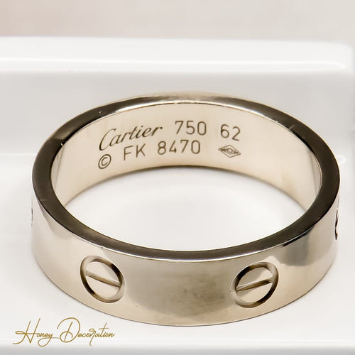 Bague 62 CARTIER - Luxuriöser Goldring LOVE aus white gold 58 Facettes 2569