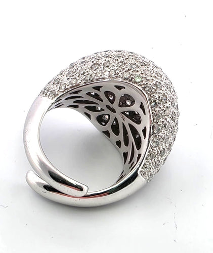Bague 58 Bague OC Splendide et importante en or blanc sertie de diamants pavés 58 Facettes