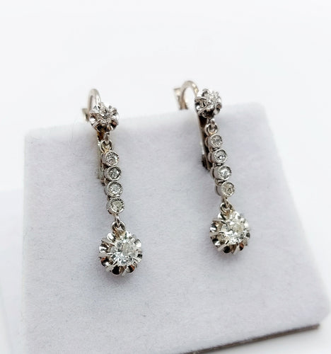 Boucles d'oreilles Dormeuses art deco or blanc 18k platine et diamants taille ancienne (circa 1930) 58 Facettes A05475