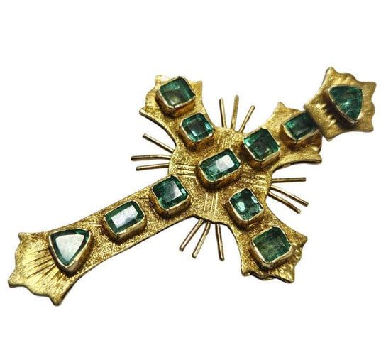 Bague Bague croix de style colonial avec émeraudes colombiennes de 2 ct en or jaune 58 Facettes Q402B
