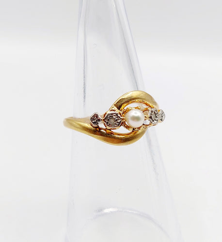 Bague 50.5 Bague or jaune, perle et diamants taille rose (circa 1900) 58 Facettes A06052