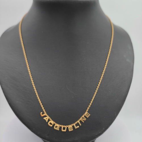 Collier Collier vintage en or avec le prénom Jacqueline 58 Facettes