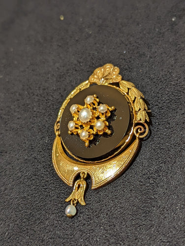 Pendentif Broche Pendentif en or, onyx et perles - XIXe 58 Facettes