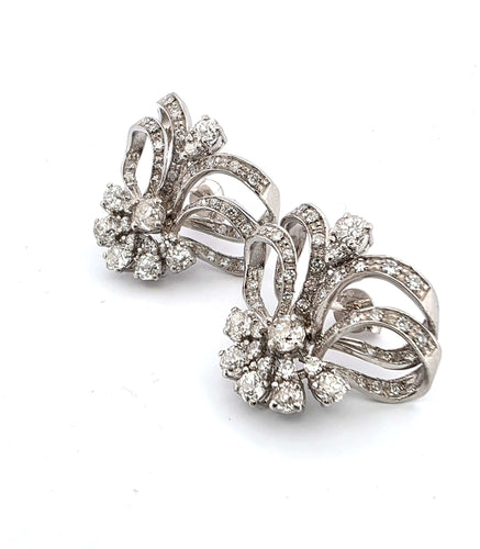 Boucles d'oreilles Boucles d'oreilles en platine avec diamants 58 Facettes
