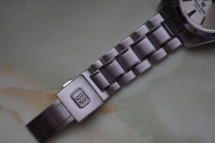 Montre Collection Grand Seiko Heritage SBGA001 58 Facettes