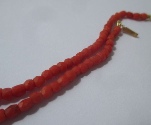 Bracelet Bracelet régional XIXe corail facetté 58 Facettes