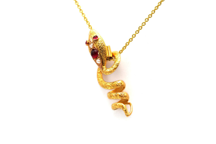 Pendentif Pendentif Art Nouveau serti de rubis et perles en or jaune 18 carats 58 Facettes 23270