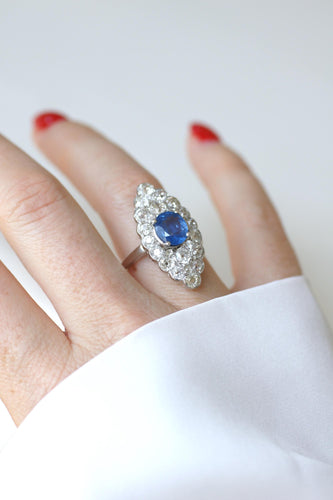 Bague 58 Bague Marquise en Or blanc, Saphir de Ceylan et Diamants 58 Facettes
