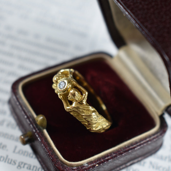 Art Nouveau gold and diamond ring for women