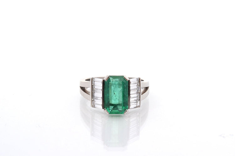 2.27ct emerald and diamond ring