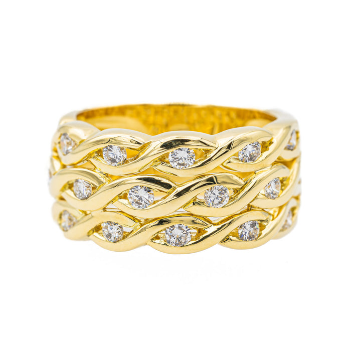 Anillo de oro amarillo con diamantes