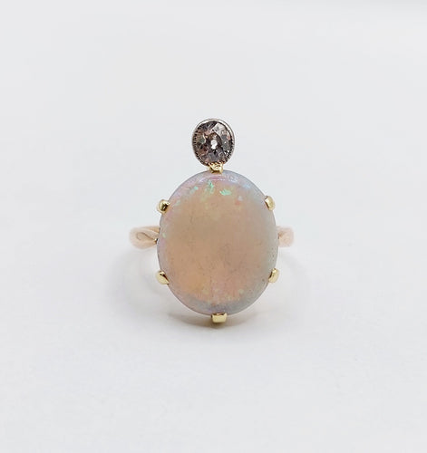 Bague 46 Ancienne bague duchesse or rose, opale cabochon et diamant taille ancienne 58 Facettes A05846