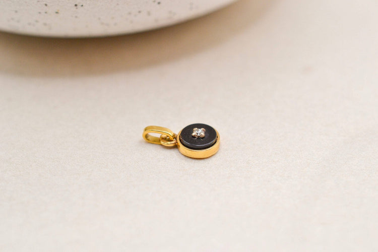 Pendentif Pendentif Rond or jaune, Onyx et Diamant 58 Facettes 3862