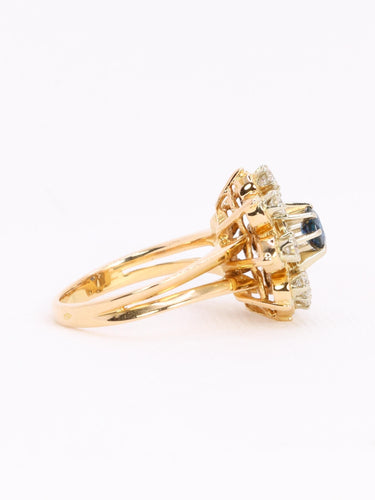 Ring Margriet geelgoud saffier diamanten 