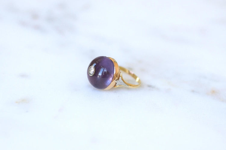 Bague 49.5 Bague en or jaune Art Déco Cabochon d'Améthyste et Diamant 58 Facettes