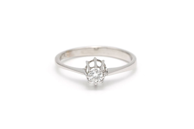 Bague 52 Bague Contemporaine en or blanc sertie d'un diamant 58 Facettes 19786