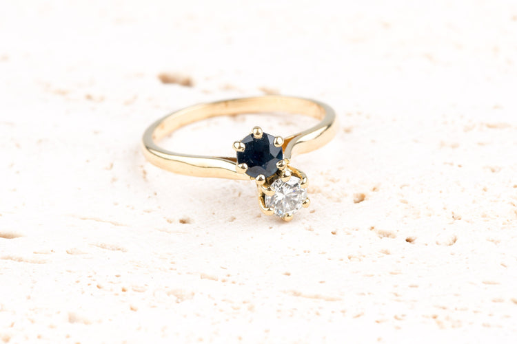 Bague 48 Bague toi et moi diamant et saphir en or jaune 18k env. 0,50 ct 58 Facettes TMSADOC580-107