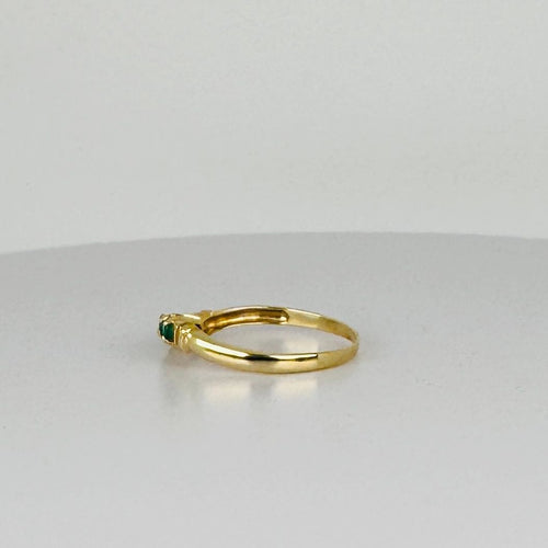 Bague Bague vintage en or jaune avec émeraudes 58 Facettes 2505008