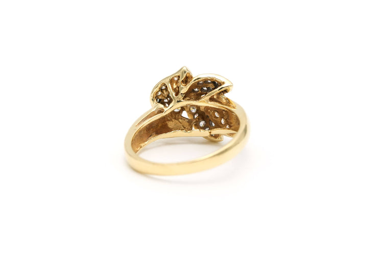 Bague 56 Bague contemporaine en or jaune, or blanc, sertie de diamants (0.394ct) 58 Facettes B646