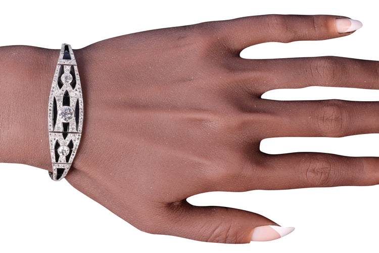 Bracelet Graphic Grace – Bracelet Art déco vintage en diamants et onyx, vers 1920 58 Facettes 24323-0290