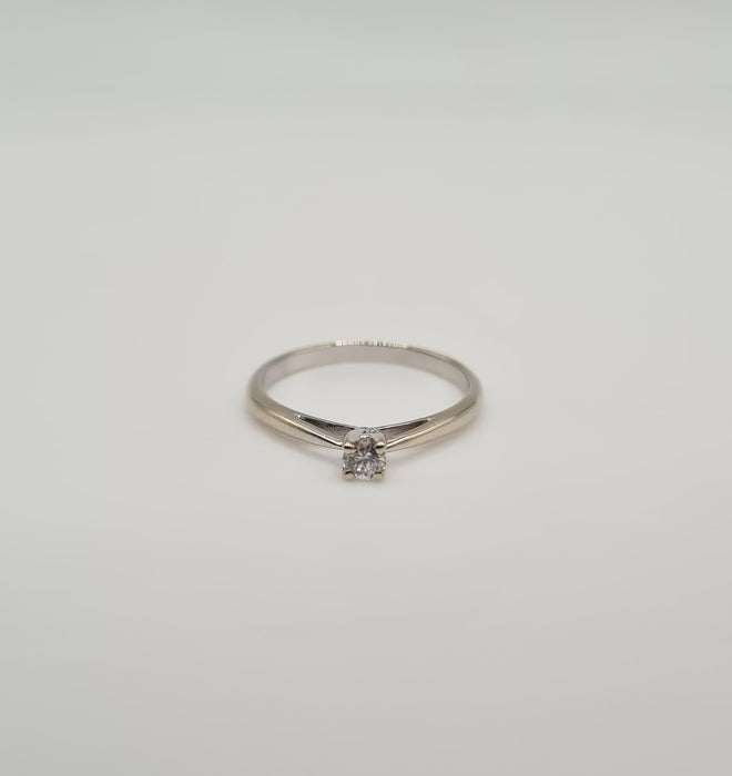 Bague 50 Solitaire or blanc serti d'un diamant 58 Facettes