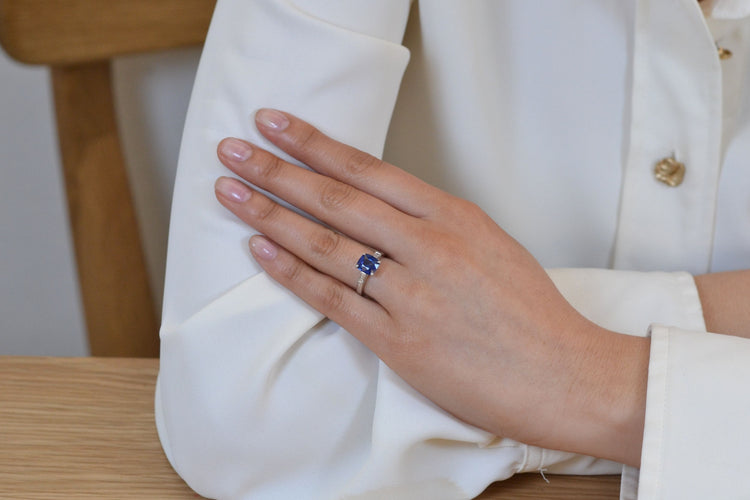 Bague 49 Bague saphir de 2,22cts et diamants 58 Facettes 26679-26531