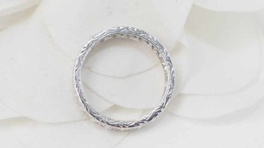 Wedding band American in white gold and 0.90ct diamonds 