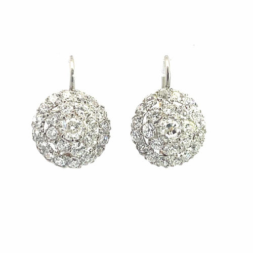 Boucles d'oreilles Boucles d’oreilles grappe en platine et diamants 58 Facettes