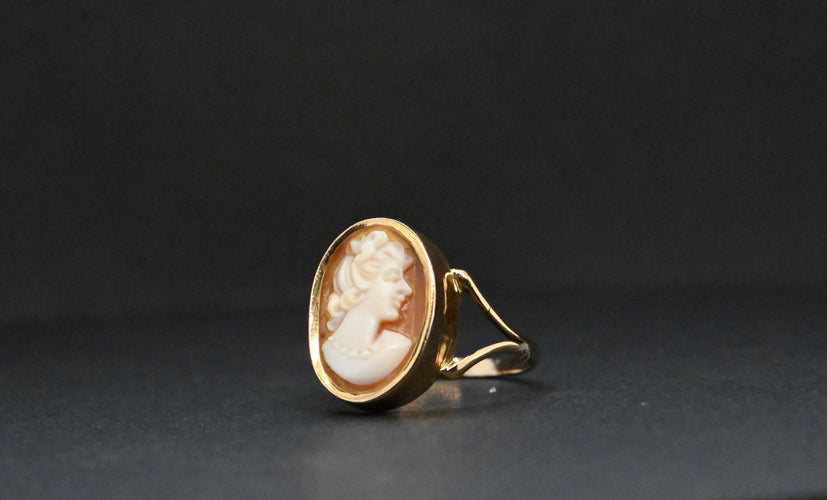 Bague 52 Bague camée antique en or 58 Facettes