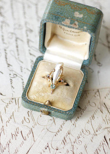 Bague 53 Bague Art Nouveau en Or Jaune et Rose, Perle Fine Baroque, Émeraude et Diamants 58 Facettes