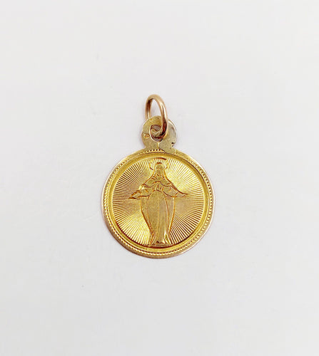 Pendentif Médaille religieuse victorienne or jaune 58 Facettes A05601