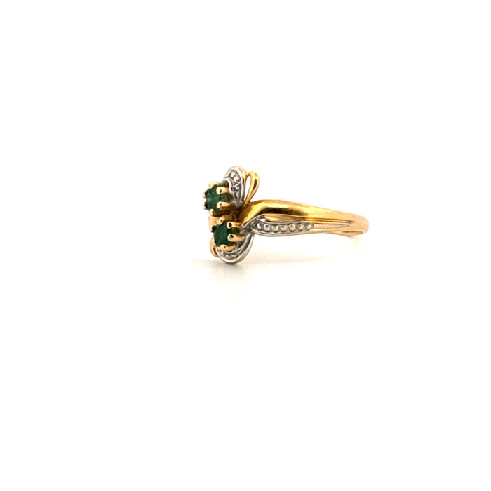 Toi et Moi ring in yellow gold and emeralds