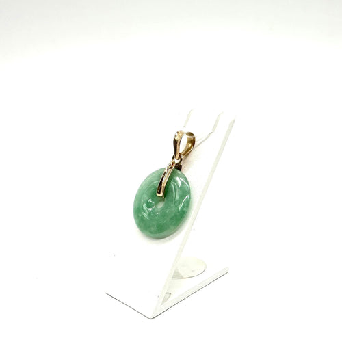 Pendentif Pendentif or jaune et jade jadeite 58 Facettes Z15B51612