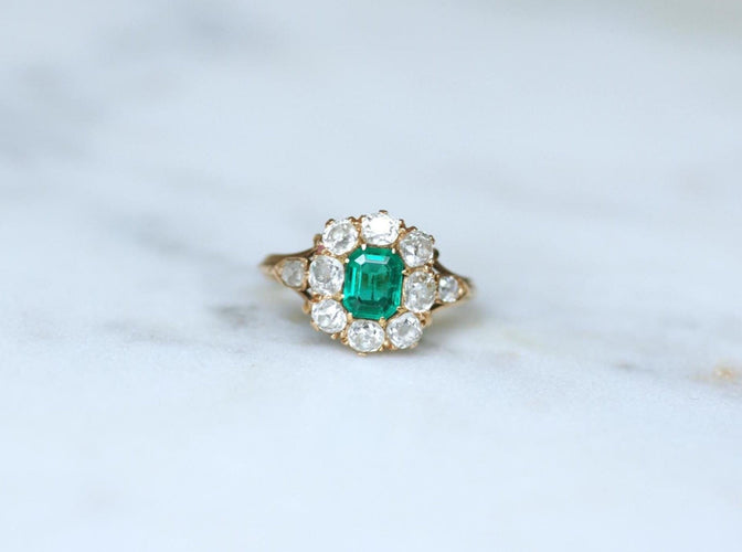 Bague 54 Bague Marguerite Emeraude Colombienne et Diamants sur Or Rose 58 Facettes