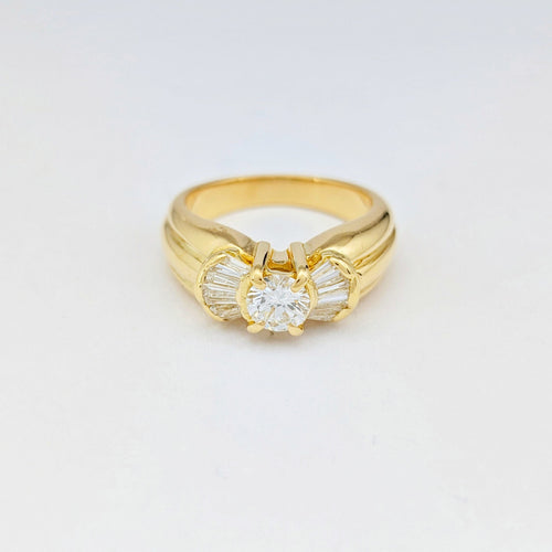 Bague Bague en or jaune et diamants 58 Facettes 32184