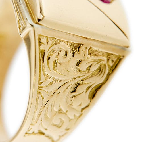 Bague Bague pour homme en or jaune avec rubis 58 Facettes 36431