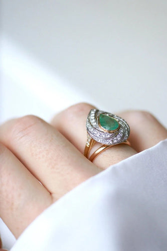 Bague 53 Bague émeraude colombienne poire entourage diamants 58 Facettes