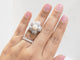 Bague 51 Bague Fleur en or blanc, perle de culture et diamants 58 Facettes 33405