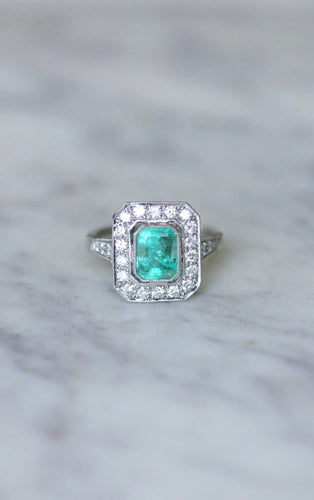 Bague 56 Bague Émeraude Colombienne 2.00 Cts et Diamants Style Art Déco 58 Facettes