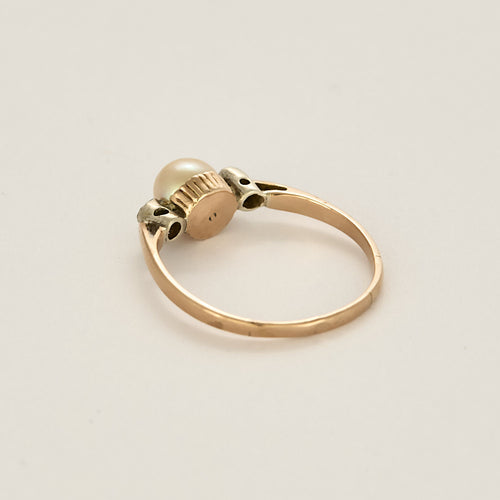 Art Nouveau ring in rose gold, silver, pearl and diamond 