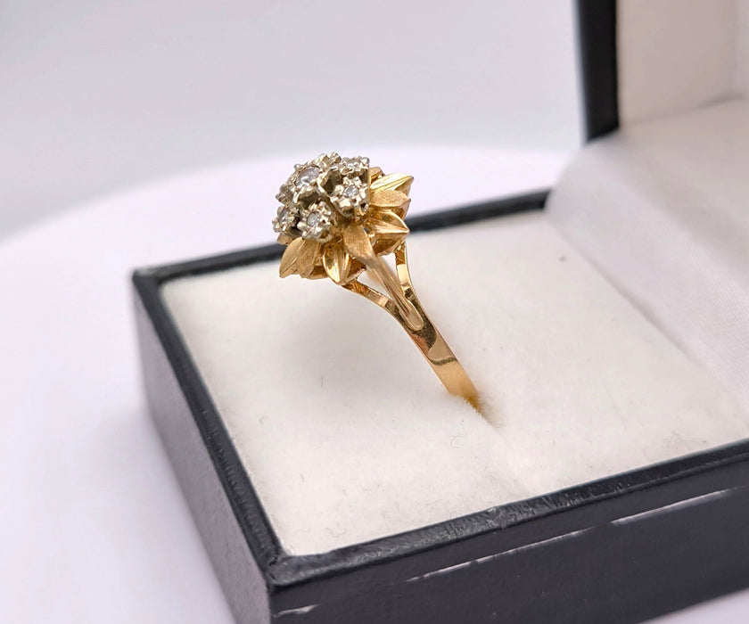 50s flower ring 2 golds and diamond