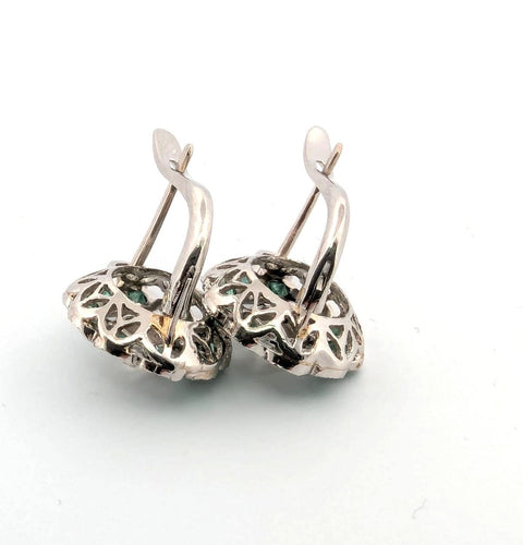 Boucles d'oreilles Boucles d'oreilles en platine avec émeraudes et diamants 58 Facettes
